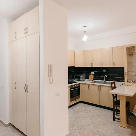Rs Place 1-bedroom Apartament