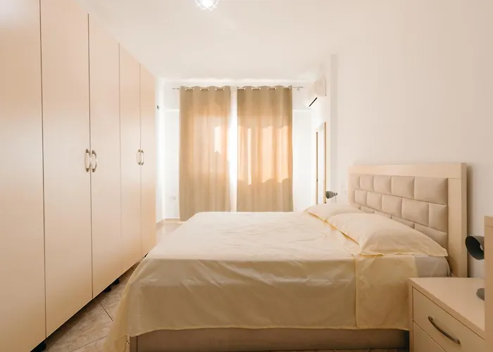 Rs Place 1-bedroom Apartament